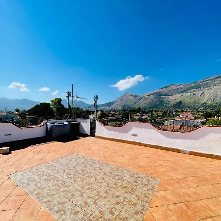 Casa Nettuno بيت للعطل