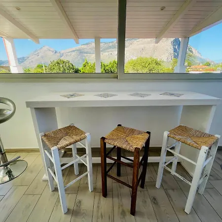 Casa Nettuno * كاريني