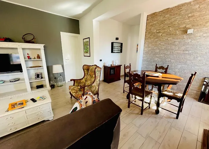 Casa Nettuno * Carini
